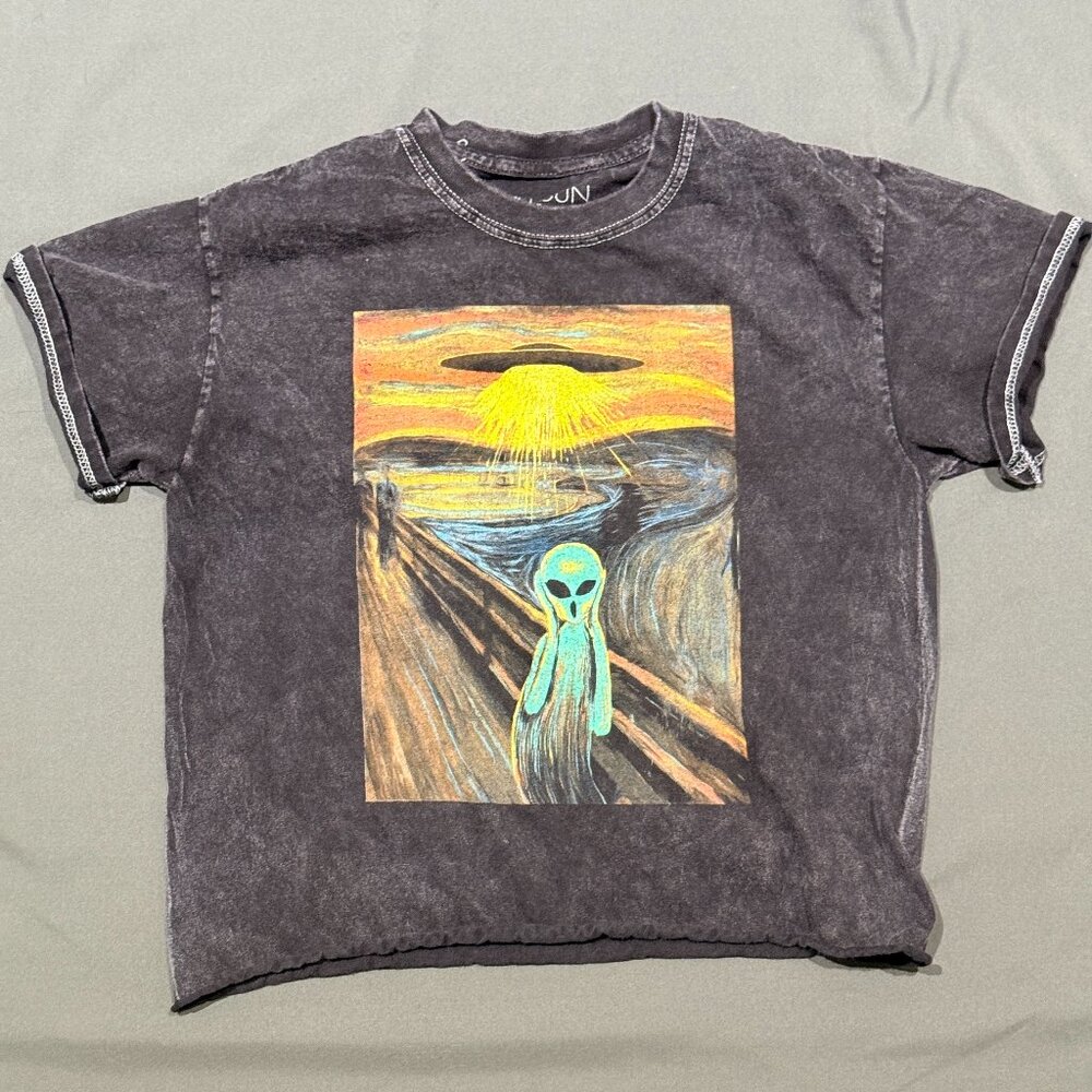 'Van Gogh -Starry Night' Alien Invasion Shirt